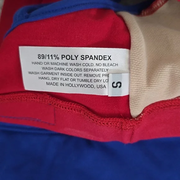 Elizabeth Rogiani Independance photoshoot set. Small. - Picture 4 of 4